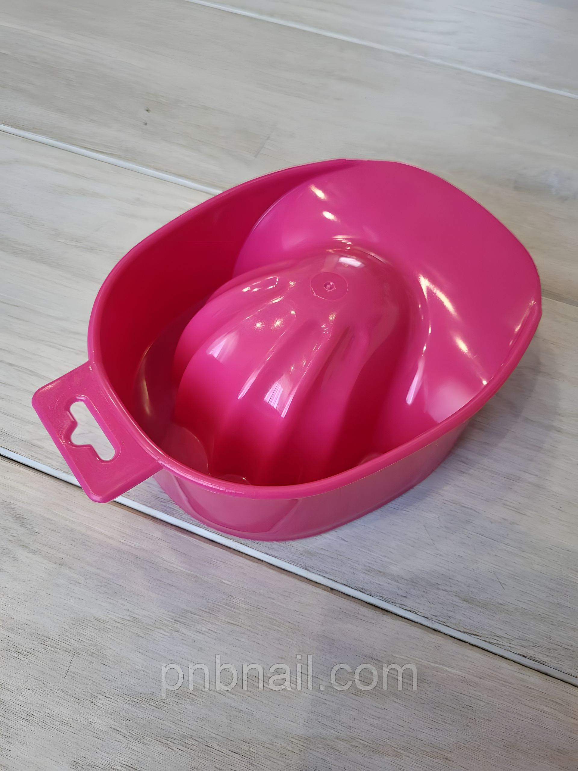 Розовая ванночка для маникюра - удобство и стиль Розовая ванночка для маникюра - удобство и стиль
