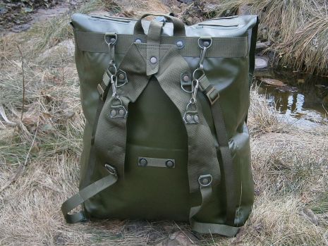 Рюкзак CZ / SK, M 85, армія Чехії, оригінал.