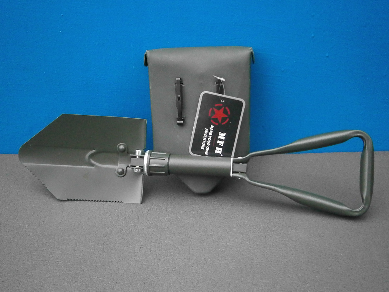Комплекс Shovel Sapper BW 27033 Max Fuchs Germany Olive в пластиковой крышке Комплекс Shovel Sapper BW 27033 Max Fuchs Germany Olive в пластиковой крышке