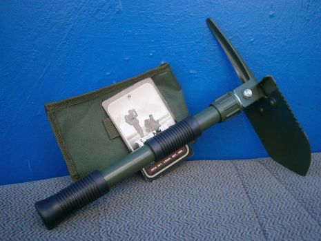 Mini Tool 3 в 1. Shovel, Pick, Motiga. Макс Фукс. Германия.