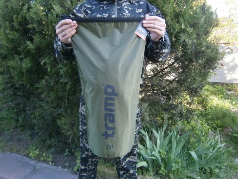 Гермомішок водостійкий Tramp TRA-118-olive, 25 літрів.