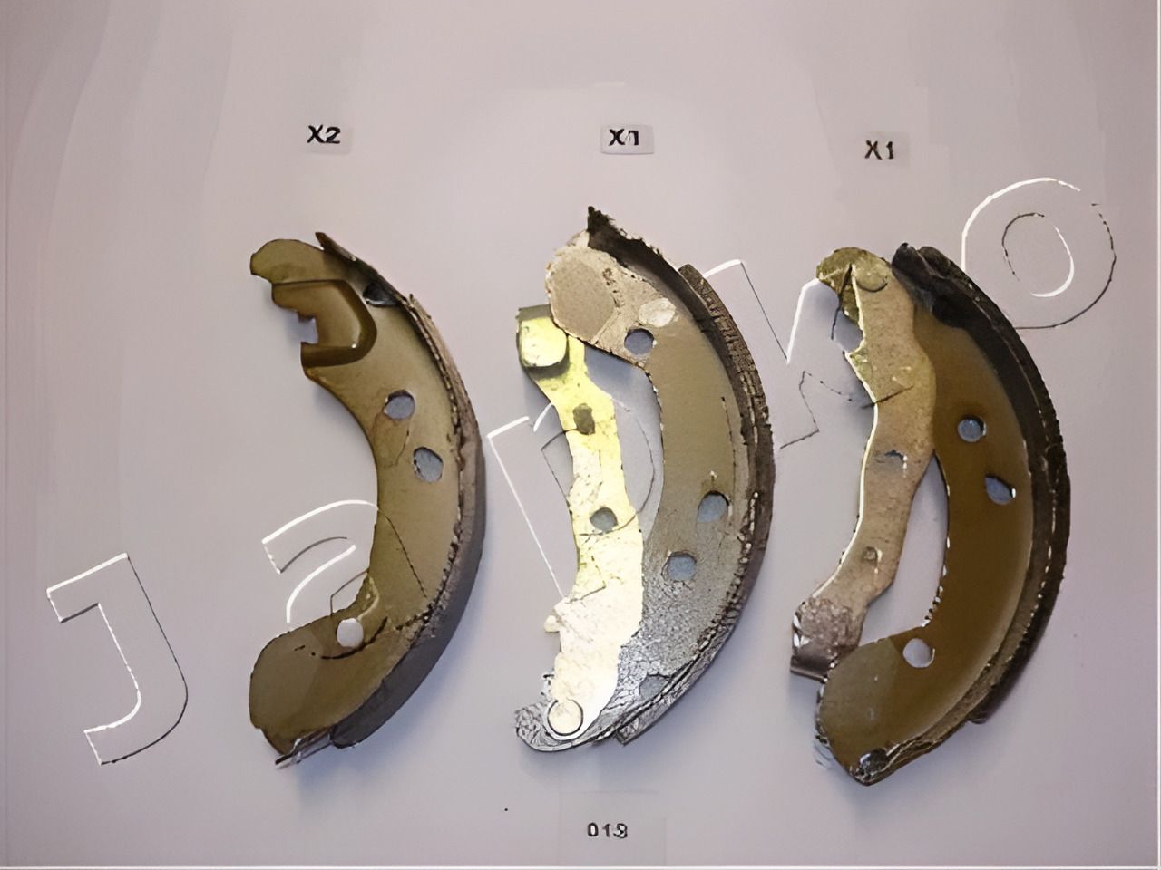 Комплект тормозных колодок для NISSAN TIIDA, RENAULT CLIO, MODUS, JAPKO (55013) Комплект тормозных колодок для NISSAN TIIDA, RENAULT CLIO, MODUS, JAPKO (55013)