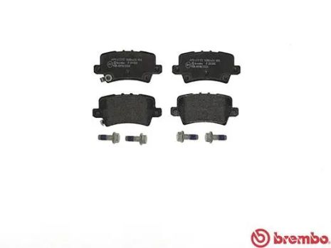 Комплект тормозных колодок HONDA CIVIC, BREMBO (P28038)