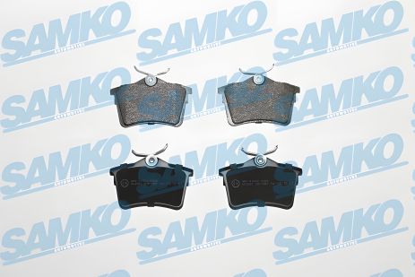 Набор тормозных колодок для PEUGEOT PARTNER, CITROËN BERLINGO, PEUGEOT 308, SAMKO (5SP1500)