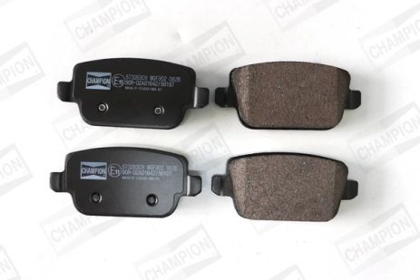 Комплект гальмівних колодок LAND ROVER, VOLVO XC70, FORD S-MAX, CHAMPION (573263CH) Комплект гальмівних колодок LAND ROVER, VOLVO XC70, FORD S-MAX, CHAMPION (573263CH)