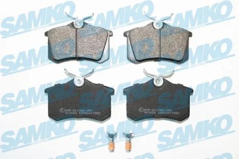 Комплект тормозных колодок PEUGEOT 2008, SEAT EXEO, OPEL CROSSLAND, SAMKO (5SP1788)