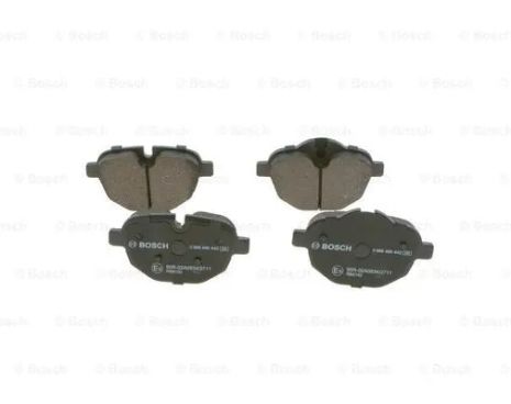 Комплект тормозных колодок BMW X3, BMW 5, BMW 7, BOSCH (0986495442)