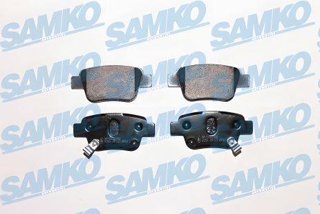 Гальмівних колодок комплект TOYOTA COROLLA, TOYOTA AVENSIS, SAMKO (5SP1113)