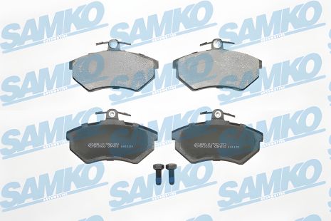 Гальмівні колодки комплект VW QUANTUM, SEAT CORDOBA, SEAT IBIZA, SAMKO (5SP613) Гальмівні колодки комплект VW QUANTUM, SEAT CORDOBA, SEAT IBIZA, SAMKO (5SP613)