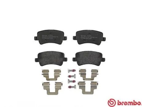 Комплект гальмівних колодок LAND ROVER, VOLVO ASIA, LAND ROVER, BREMBO (P86021)