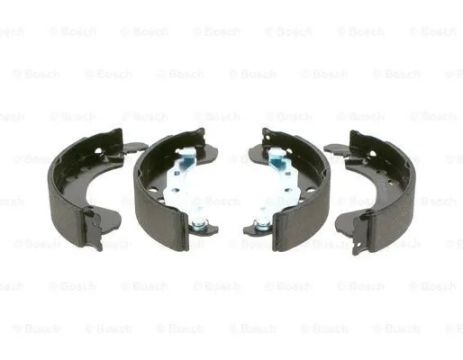 Комплект гальмівних колодок LADA VESTA, RENAULT CLIO, NISSAN TERRANO, BOSCH (0986487668)