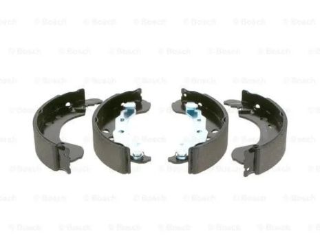 Комплект тормозных колодок LADA VESTA, RENAULT CLIO, NISSAN TERRANO, BOSCH (0986487668)
