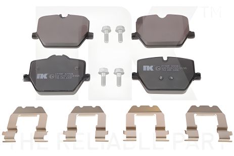 Комплект гальмівних колодок для TOYOTA SUPRA, BMW 2, BMW 4, NK (221588)