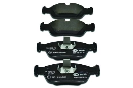 Гальмівних колодок комплект HELLA PAGID BENTLEY TURBO, DE LA (8DB355008741) Гальмівних колодок комплект HELLA PAGID BENTLEY TURBO, DE LA (8DB355008741)