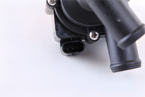 Водяний насос для VOLVO V90, SKODA SUPERB, SEAT ALHAMBRA, NISSENS (831072)