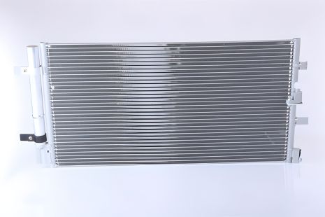 Конденсор кондиционера для AUDI A5 от NISSENS (940430)