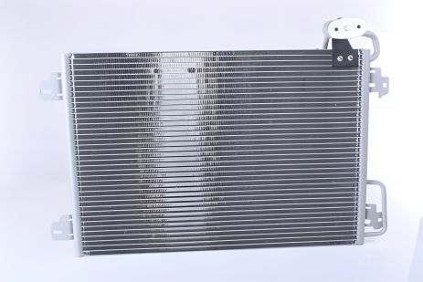 Конденсор кондиціонера, радіатор RENAULT SCÉNIC, NISSENS (94572) Конденсор кондиціонера, радіатор RENAULT SCÉNIC, NISSENS (94572)