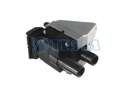 Котушка запалювання MERCEDES-BENZ E-CLASS, MERCEDES-BENZ C-CLASS, MERCEDES-BENZ KOMBI, TESLA (CL611) Котушка запалювання MERCEDES-BENZ E-CLASS, MERCEDES-BENZ C-CLASS, MERCEDES-BENZ KOMBI, TESLA (CL611)