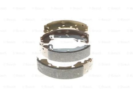 Комплект тормозных колодок MAZDA 2, FORD FIESTA, FORD STREET, BOSCH (0986487599)