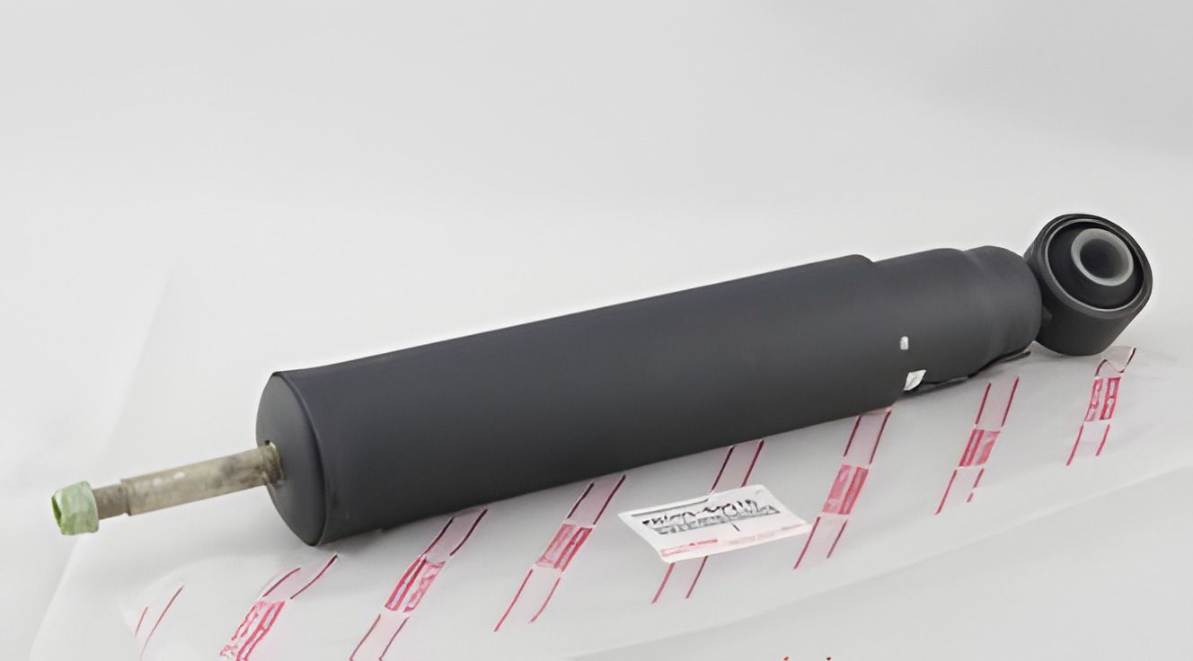 Амортизатор для TOYOTA 4 RUNNER, LAND CRUISER, HILUX (4853069516) Амортизатор для TOYOTA 4 RUNNER, LAND CRUISER, HILUX (4853069516)