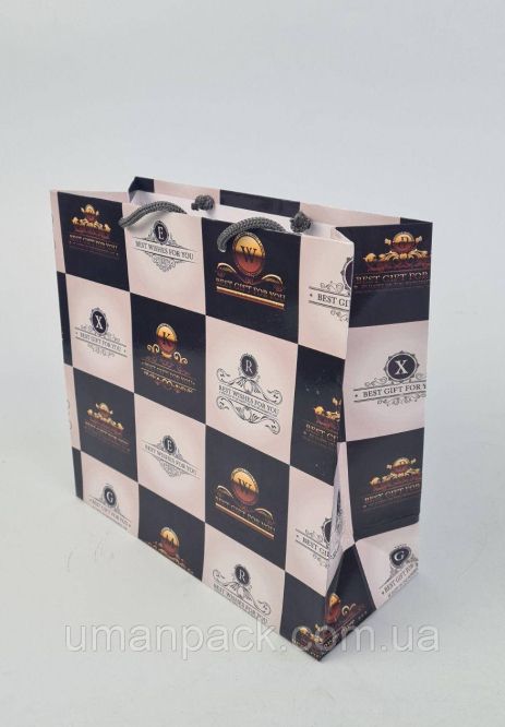 Пакет бумажный подарочный квадратный 23*24*10(артKV-150) (12 шт)