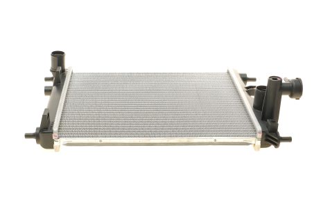 Радіатор двигуна охолодження HYUNDAI GETZ (TEMPEST) TP1567093 Радіатор двигуна охолодження HYUNDAI GETZ (TEMPEST) TP1567093