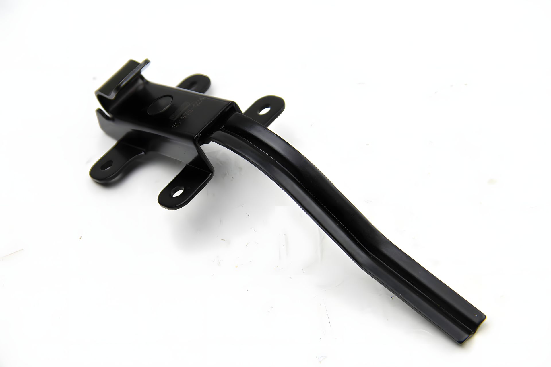 Кронштейн обмежувача задньої двері для Sprinter/LT 96-06, BASBUG (BSG60975024) Кронштейн обмежувача задньої двері для Sprinter/LT 96-06, BASBUG (BSG60975024)