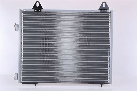 Конденсор радіатор кондиціонера LAND ROVER, NISSENS (94327) Конденсор радіатор кондиціонера LAND ROVER, NISSENS (94327)