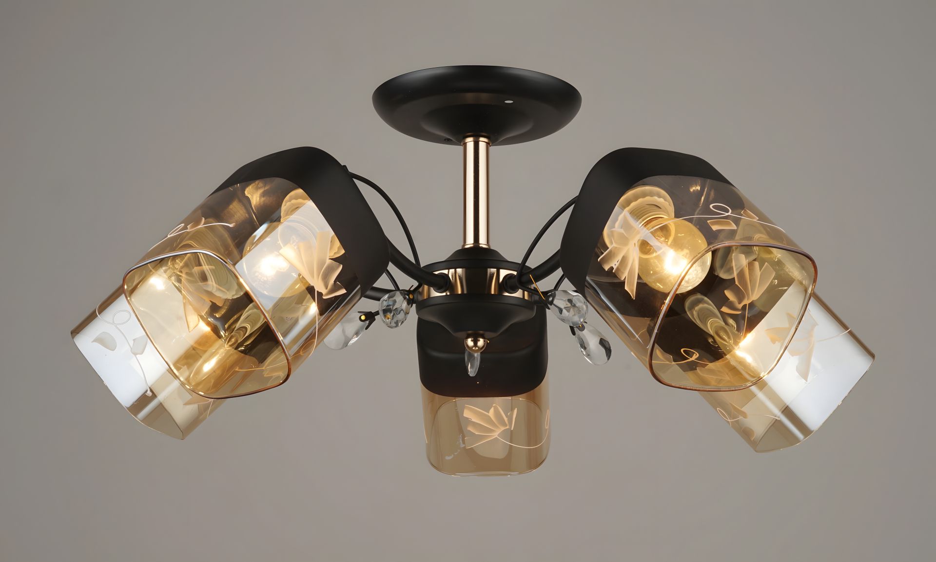 Люстра декоративная Sirius B A3428/5 с 5 плафонами Люстра декоративная Sirius B A3428/5 с 5 плафонами