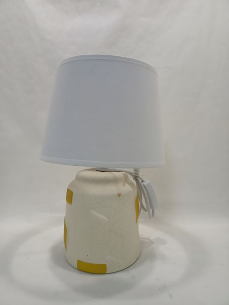 Декоративна настільна лампа VALESO V DTL1155W