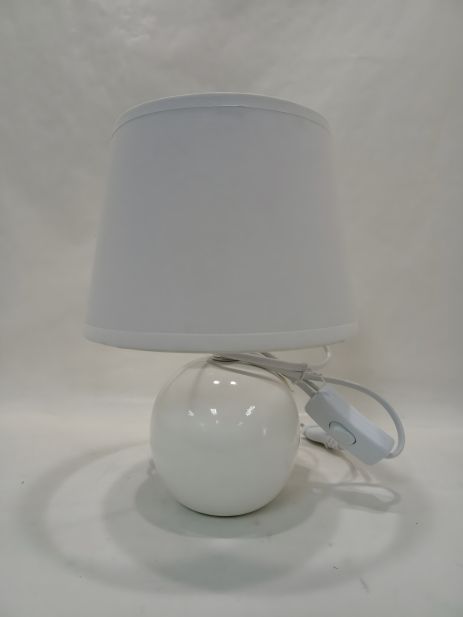 Декоративная настольная лампа Valeso V DTL1104W Декоративная настольная лампа Valeso V DTL1104W