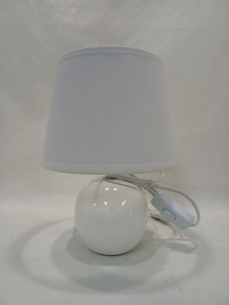 Декоративная настольная лампа Valeso V DTL1104W Декоративная настольная лампа Valeso V DTL1104W