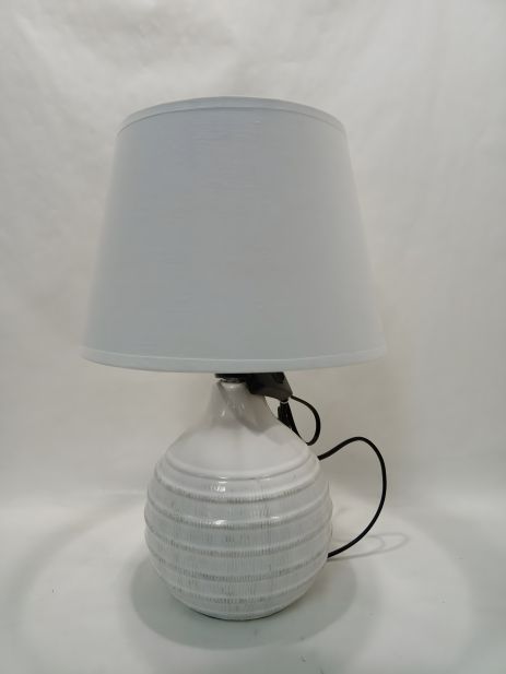 Декоративная настольная лампа VALESO V DTL1019 Декоративная настольная лампа VALESO V DTL1019