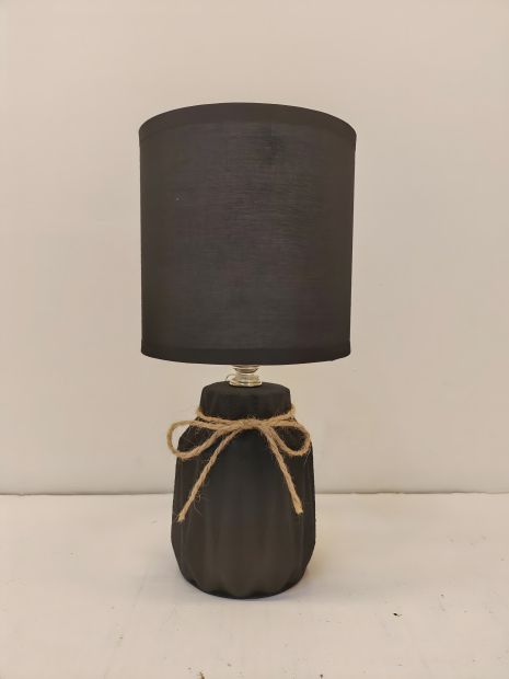 Чорна настільна лампа декоративна VALESO HS8869