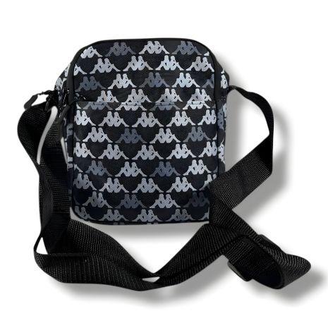 Через плече спортивна сумка чорна з принтом кольоровим 23