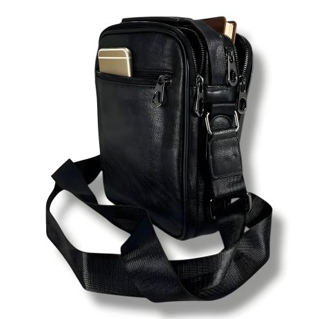 Черная мужская кожаная сумка через плечо Черная мужская кожаная сумка через плечо