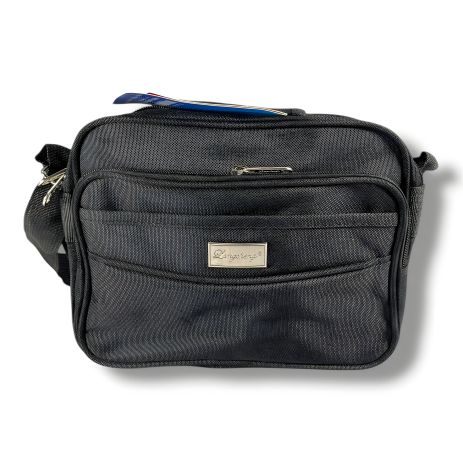 Зручна та міцна багатофункціональна чорна сумка через плече, 4 л Зручна та міцна багатофункціональна чорна сумка через плече, 4 л