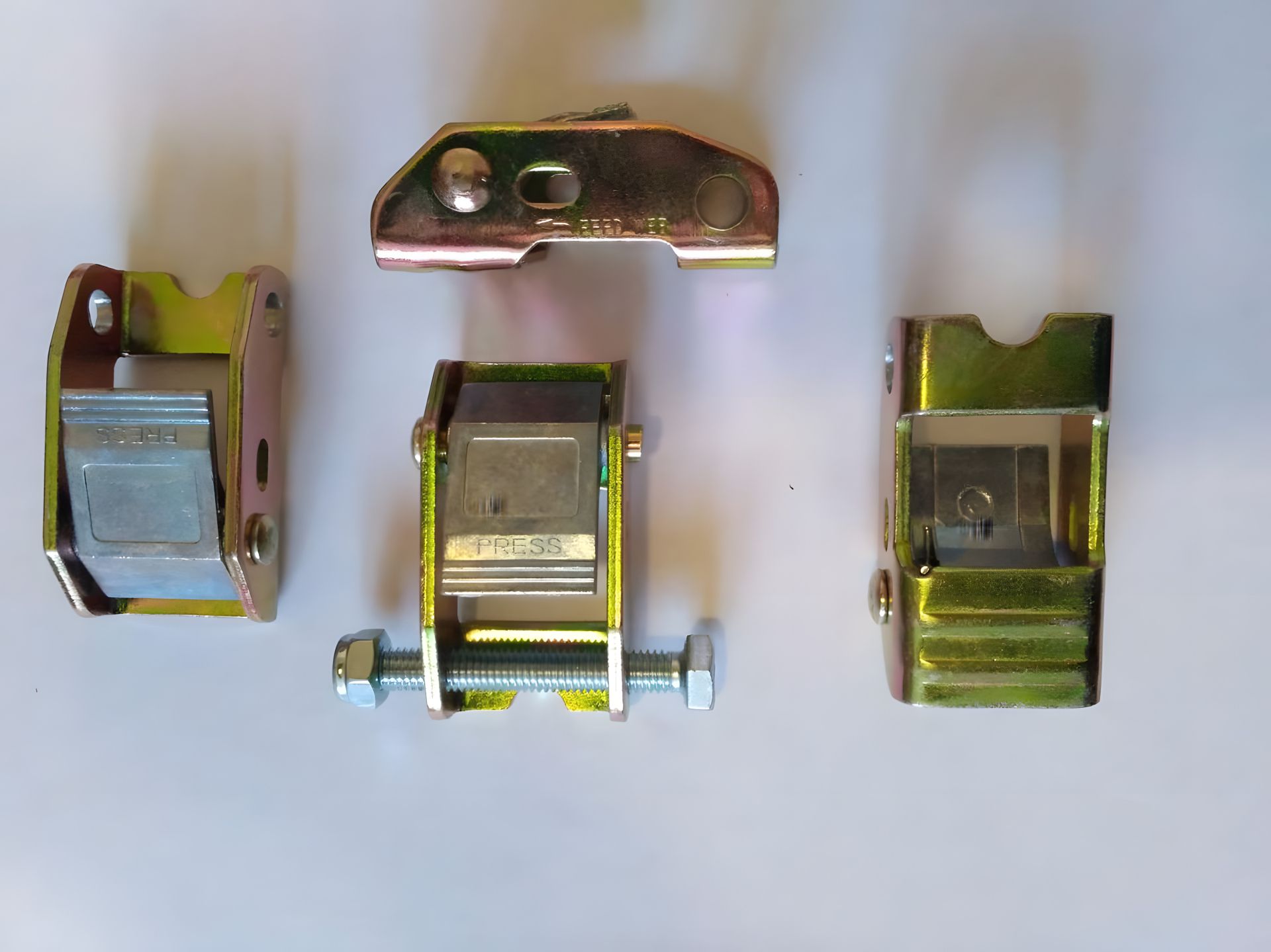 Зажимной замок 25мм Зажимной замок 25мм