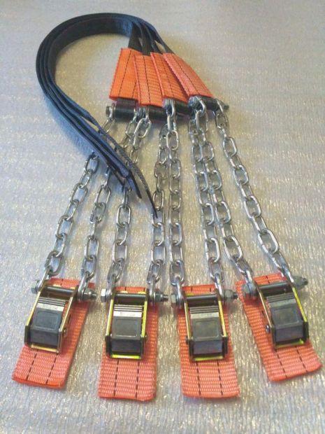 Цепи браслеты 4шт повышения проходимости авто замок-зажим. Цепи браслеты 4шт повышения проходимости авто замок-зажим.