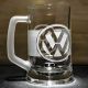 Пивной бокал с гравировкой для фанатов Volkswagen с матовой ручкой - подарок для фанатов
