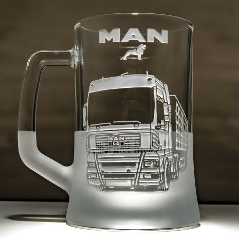 Подарочный бокал для водителя грузовика - гравировка фото MAN фура с полуприцепом