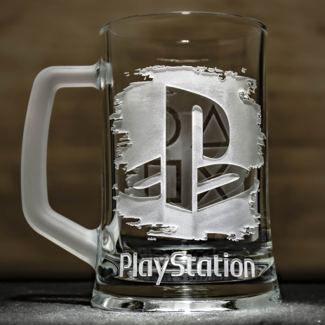Пивной бокал с гравировкой Sony PlayStation