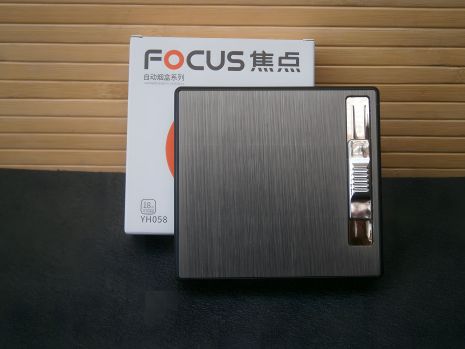 Кейс с автоматической подачей и турбозажигалкой Fokus Black