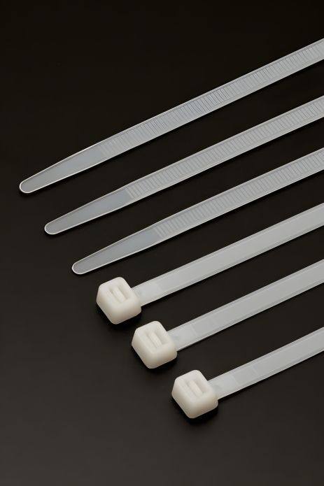 Нейлоновий хомут білий MASTERTOOL 20-1802, 2.5х100 мм, 100 шт Нейлоновий хомут білий MASTERTOOL 20-1802, 2.5х100 мм, 100 шт