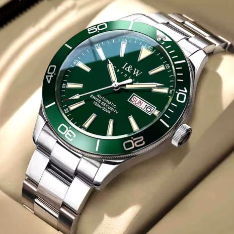 Мужские часы Carnival Diver 10 Bar 2032