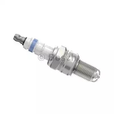 Свеча зажигания для JIANGNAN ALTO, BYD FLYER, GURGEL CARAJAS, BOSCH (0242232504)