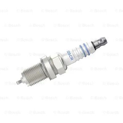 Свеча зажигания MITSUBISHI GALANT, TOYOTA COROLLA, TOYOTA CALDINA, Super Plus FR8HDC+ BOSCH (0242229782)