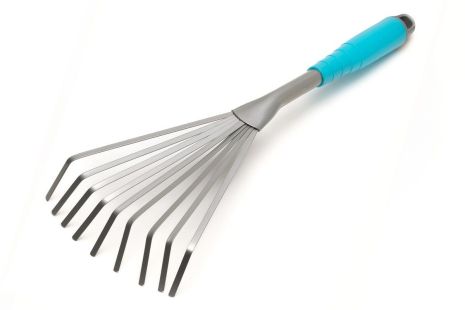 Граблі садові віялові 9 зубів 400х135 мм із пластиковою ручкою MASTERTOOL 14-6184
