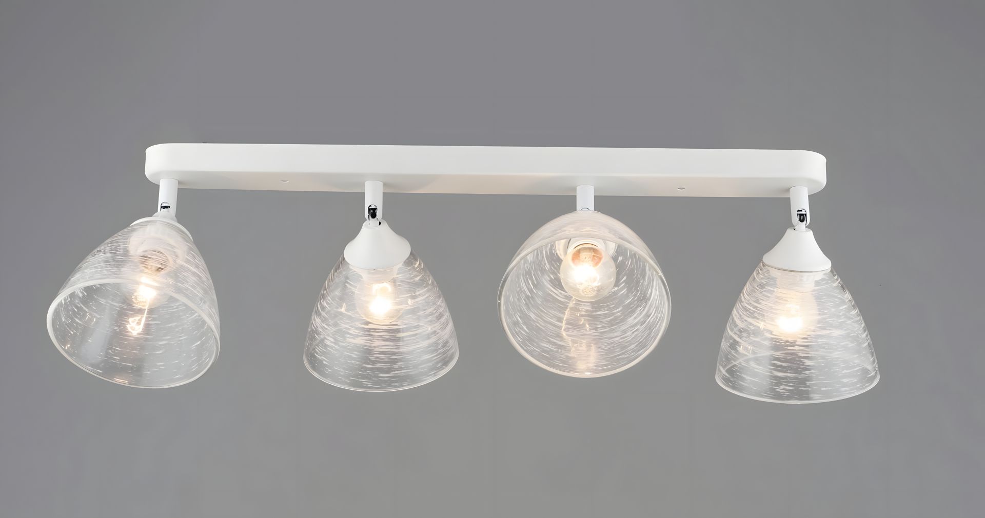 Люстра с четырьмя плафонами K2289/4 (белый цвет) Люстра с четырьмя плафонами K2289/4 (белый цвет)