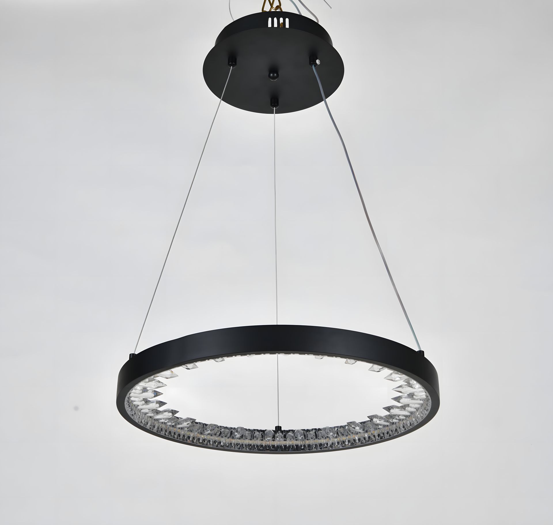 Світлодіодна підвісна люстра G23529-40 BK Світлодіодна підвісна люстра G23529-40 BK